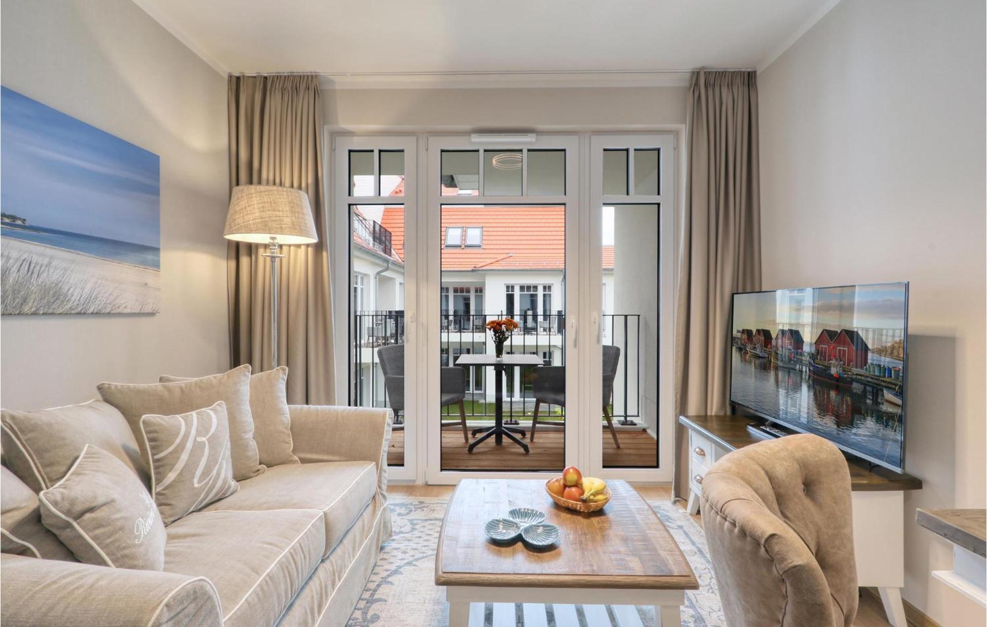 Beautiful apartment in Ostseebad Boltenhagen with 1 Bedrooms, Sauna&WiFi Buitenkant foto